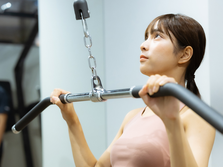 背中